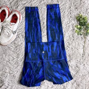 Lululemon Wunder Under Pant (Hi-Rise) *Full-On Luon
Painted Animal Sprinkler 2